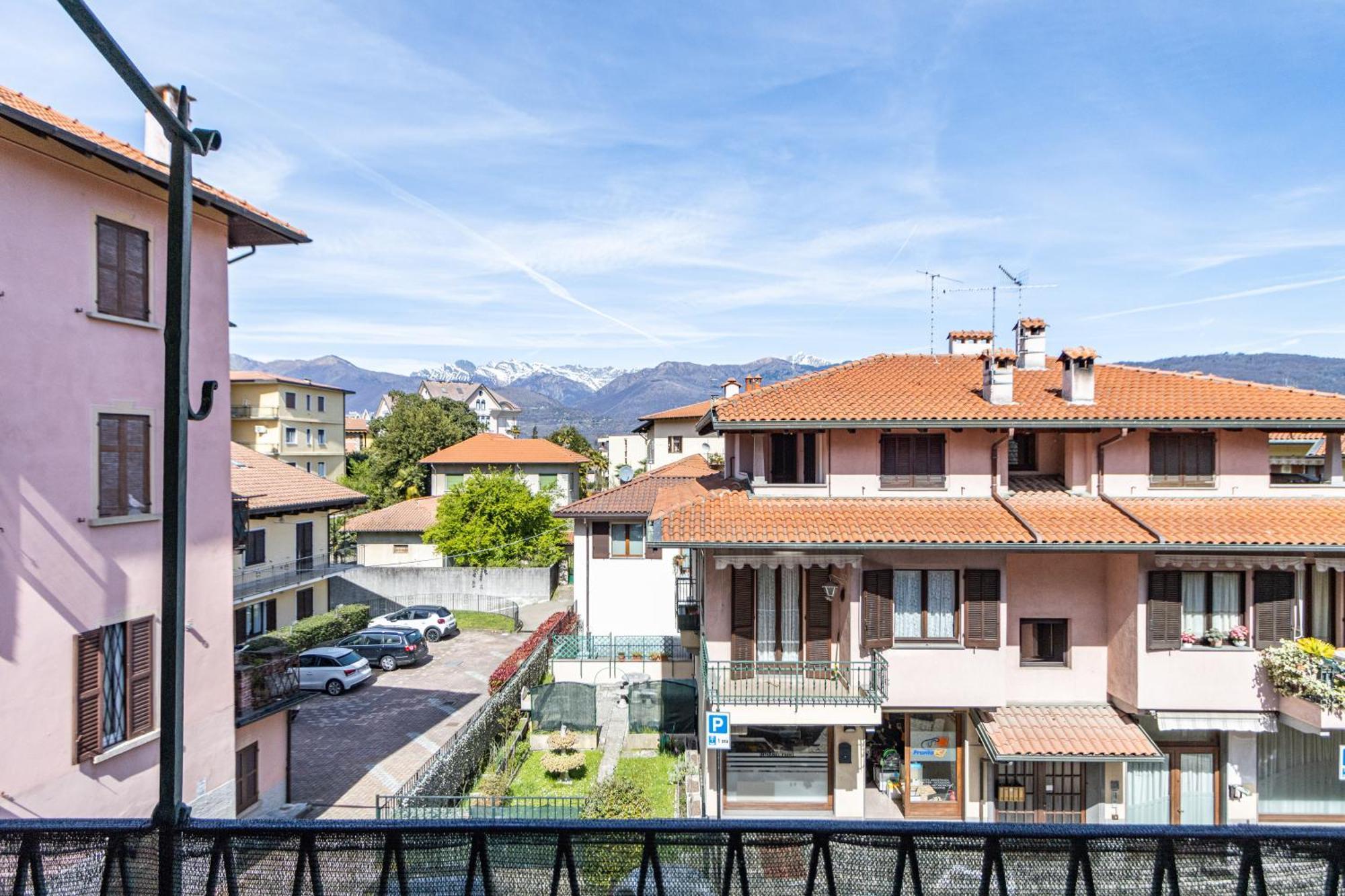 Golden Lake - Luxury Apartment ☆☆☆☆☆ - 100M From The Lake Baveno Zewnętrze zdjęcie
